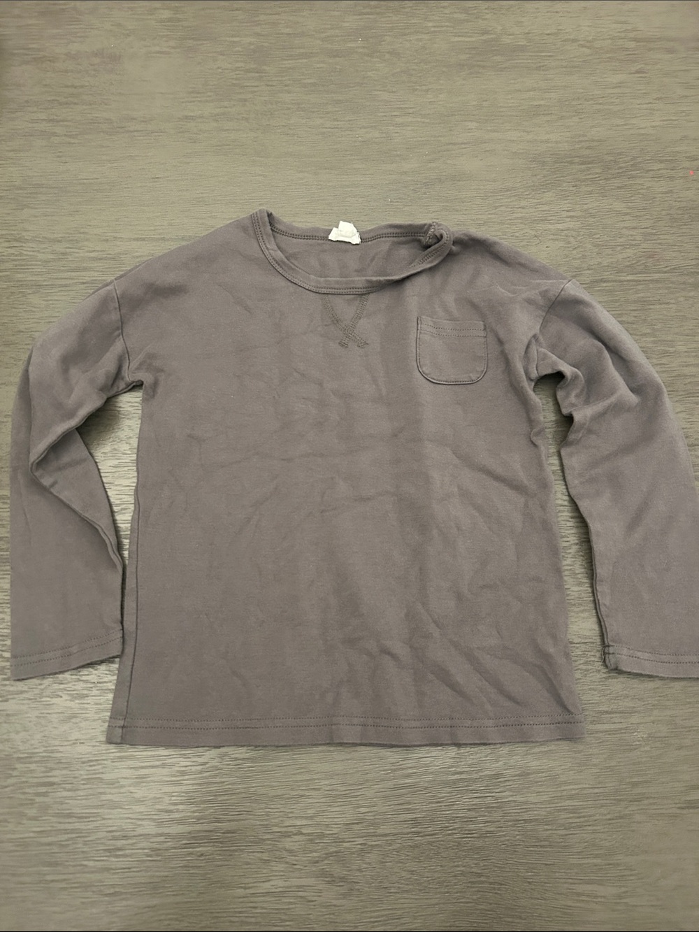 Jamie Kay Long Sleeve Pocket Tee in Charcoal Gray